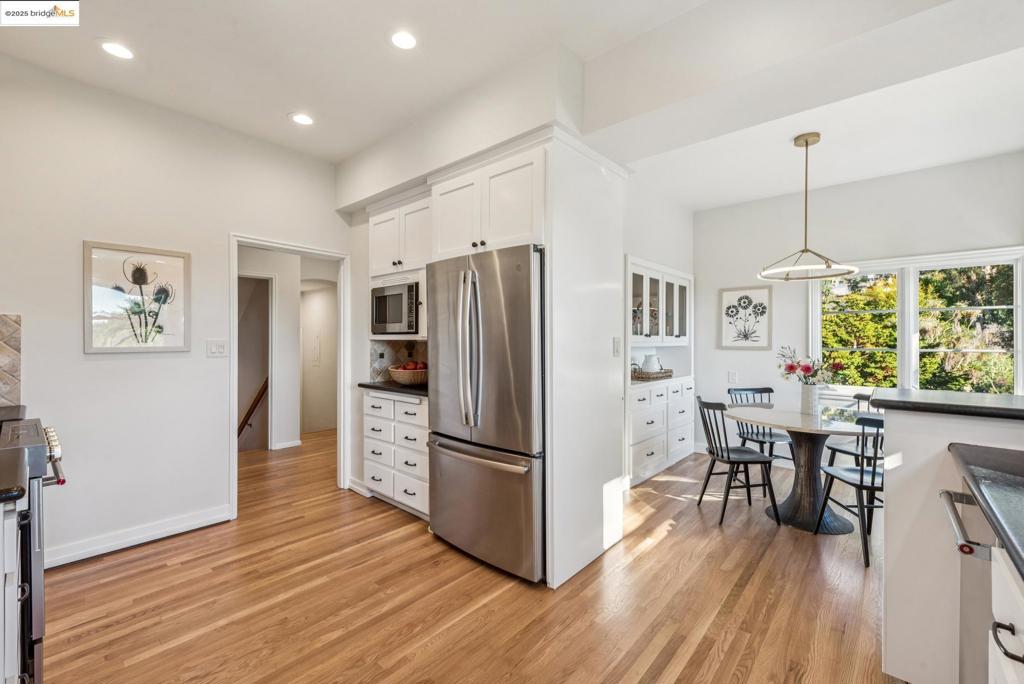 UPPER ROCKRIDGE - Residential