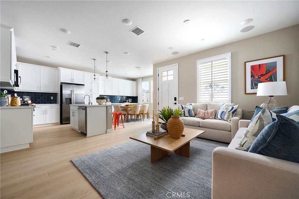 1727 Scarlett Road