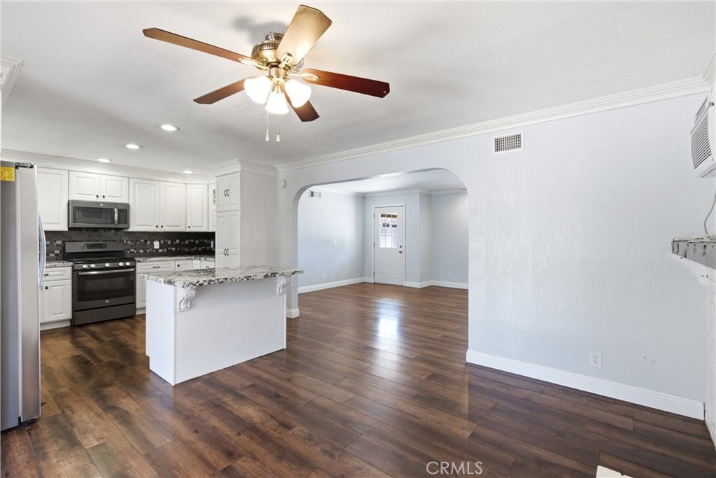 6551 Brad, Huntington Beach CA 92647 - Photo 10