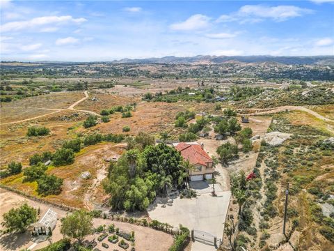 Photo of 17234 Gamble Ave, Riverside, CA 92504 (MLS # IV26074227)