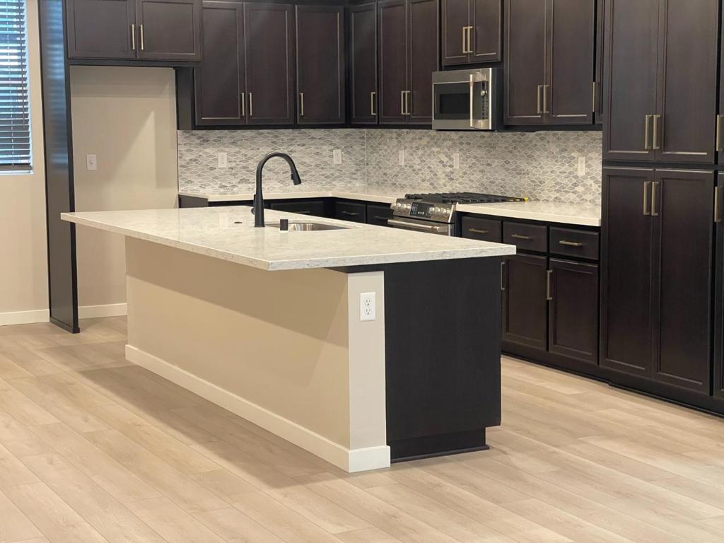 2513 Lake Club Drive