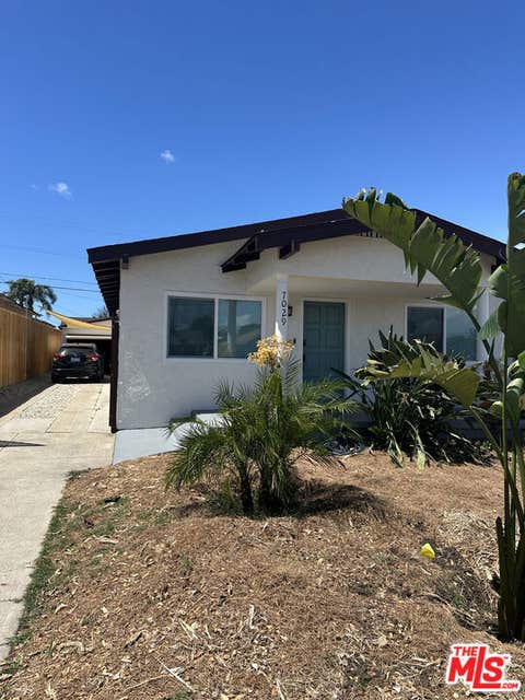 Photo of 7029 4th Avenue, Los Angeles, CA 90043 (MLS # 26852969)