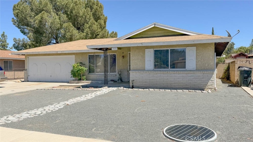 568 Kerilyn Lane