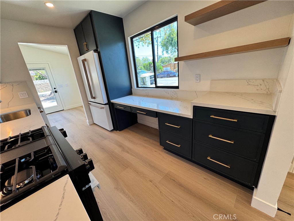 1001 E Saint Andrew Place
