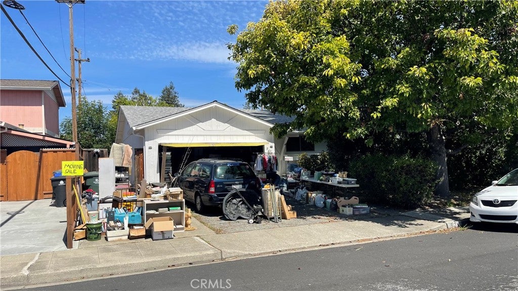 874 San Simeon DR