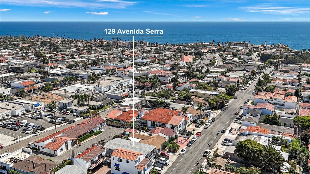 129 Avenida Serra