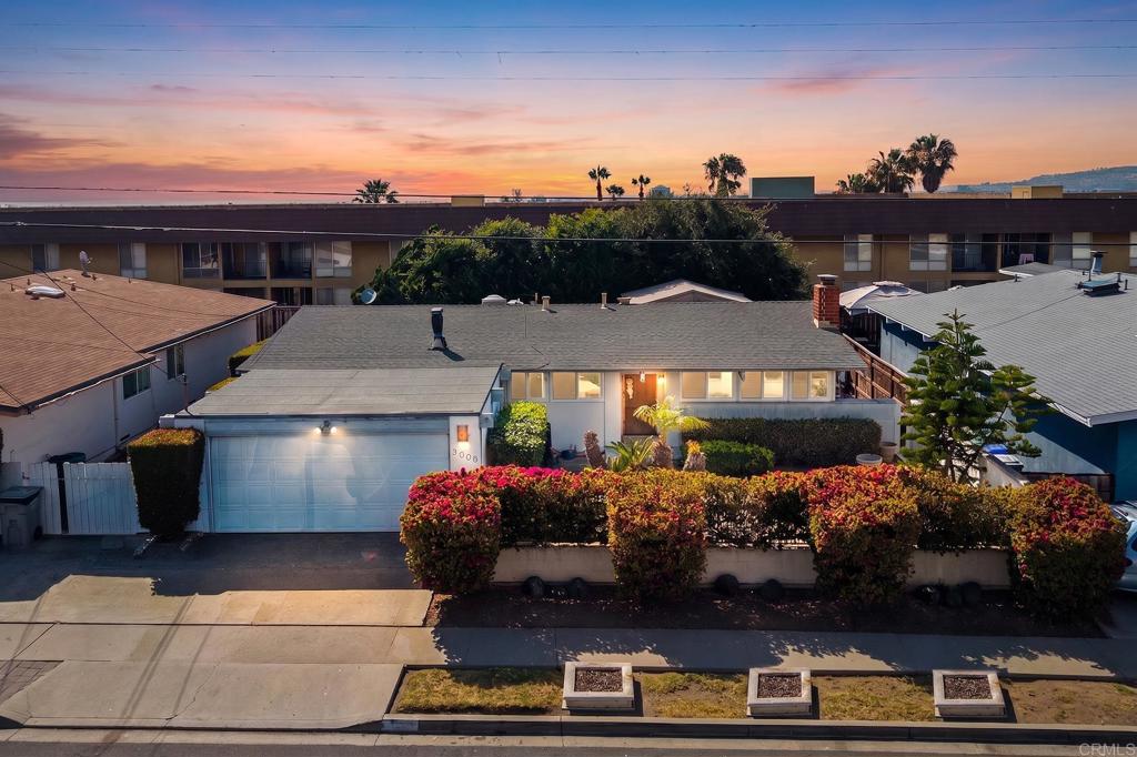 3026 Poinsettia Dr DR