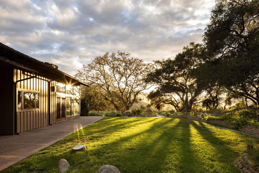 35351 E Carmel Valley Road