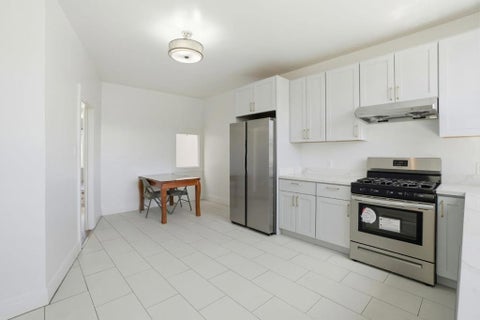 Tiny photo for 291 Raymond Avenue, San Francisco, CA 94134 (MLS # ML82049930)