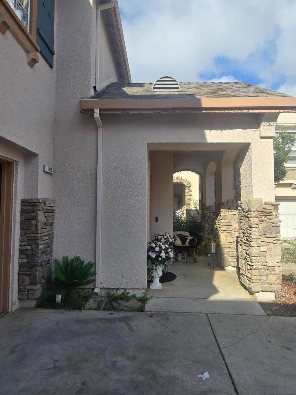 Photo of 1958 Bradbury, Salinas, CA 93906 (MLS # ML82024817)