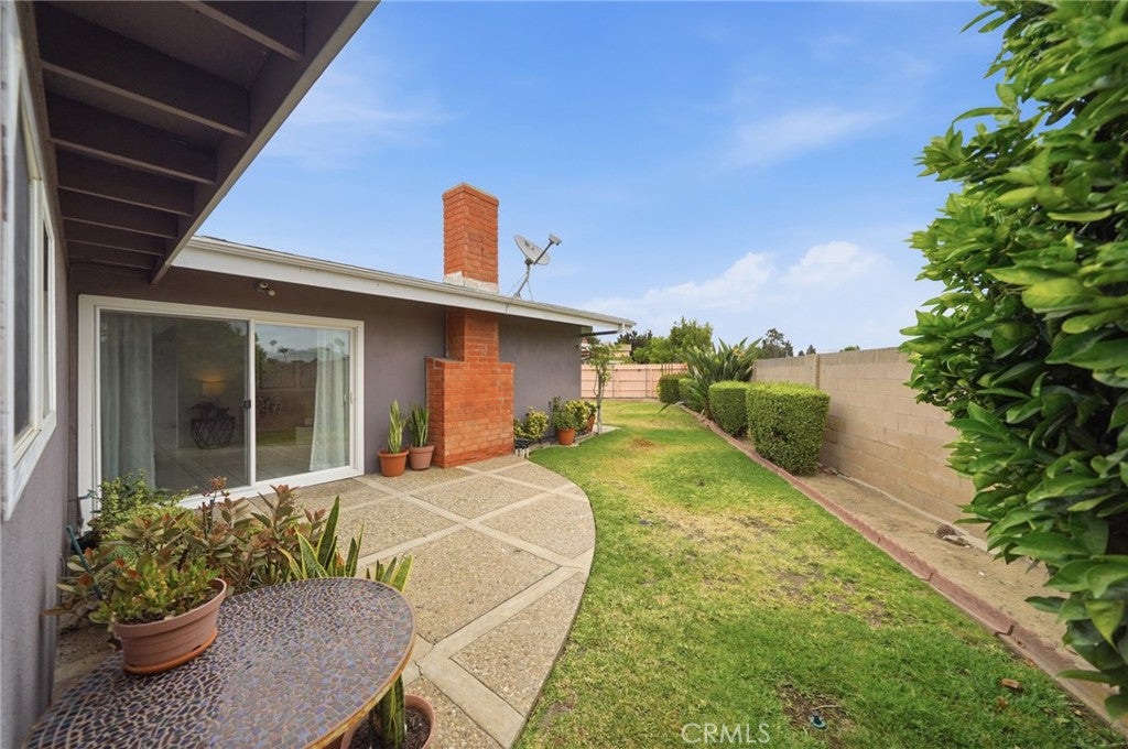 14352 Kipling Lane, Tustin CA 92780 - Photo 35