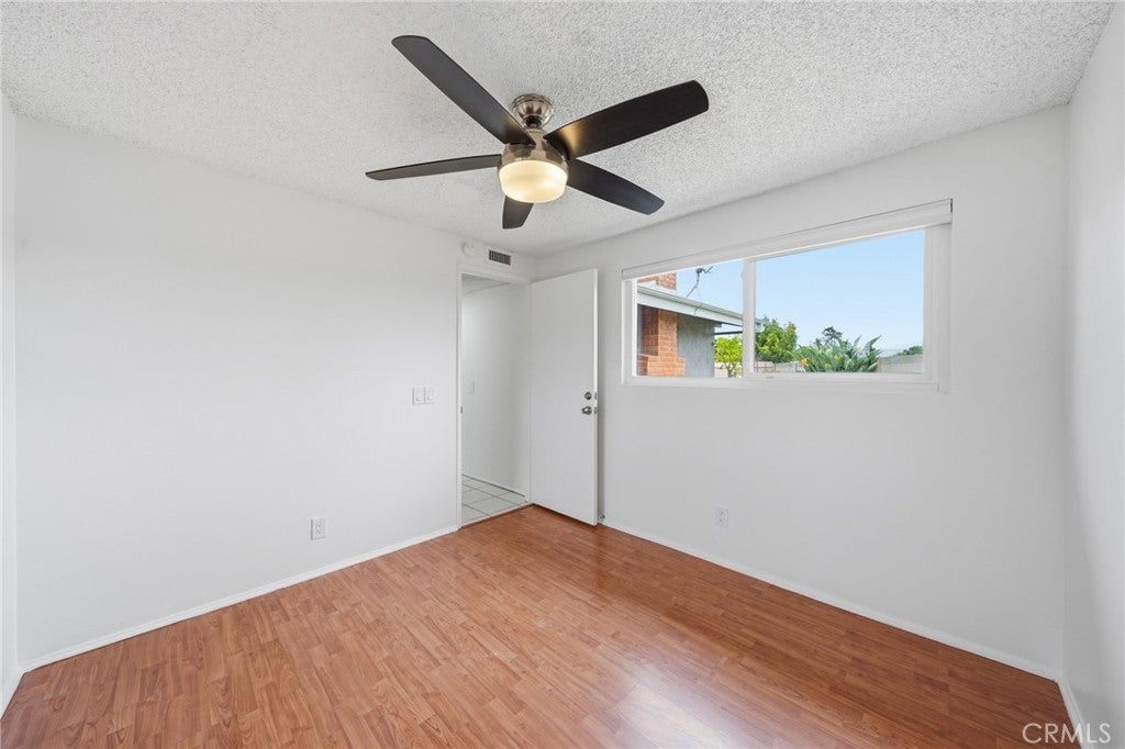 14352 Kipling Lane, Tustin CA 92780 - Photo 17