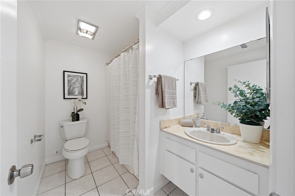 14352 Kipling Lane, Tustin CA 92780 - Photo 15