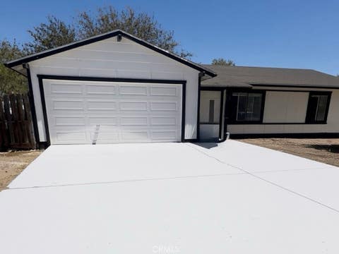 Photo of 40754 179th St E, Lancaster, CA 93535 (MLS # SR26177134)