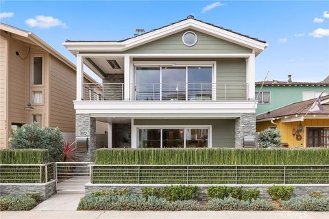 219 Diamond Avenue Newport Beach CA 92662