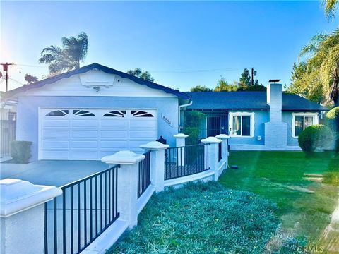 Photo of 8851 Keokuk AVE, Winnetka, CA 91306 (MLS # SR26127748)