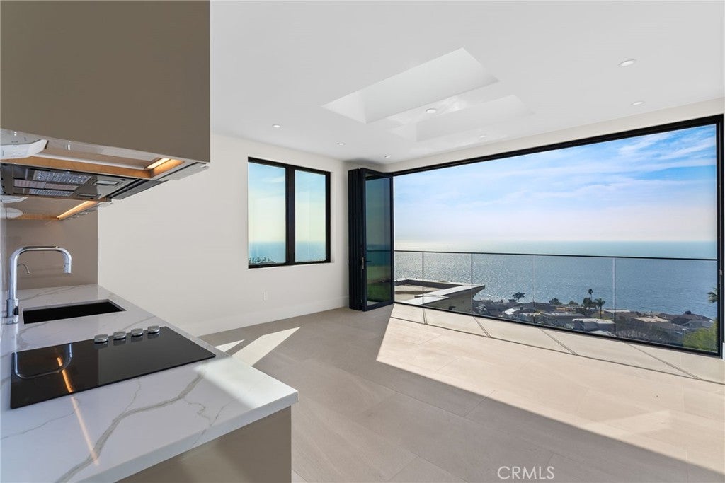 2790 Queda, Laguna Beach CA 92651 - Photo 37
