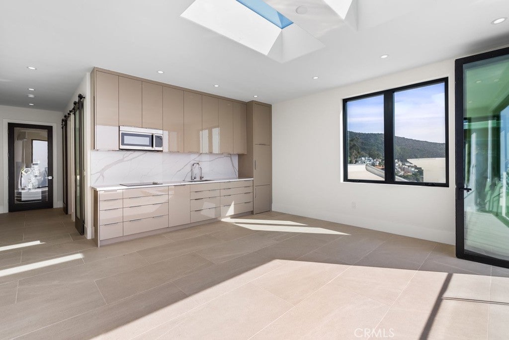 2790 Queda, Laguna Beach CA 92651 - Photo 39
