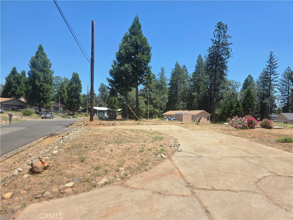 6208 Salk Court