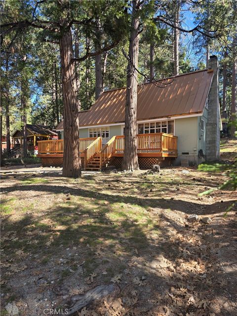 Photo of 52745 Sylvan Way Way, Idyllwild, CA 92549 (MLS # SW26024205)