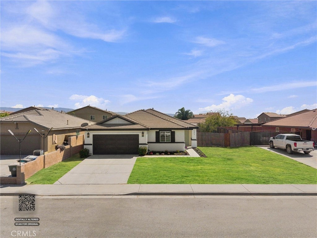 1213 El Camino Real