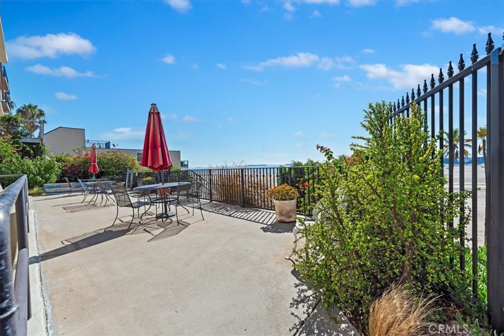 Alamitos Beach (AB) - Residential