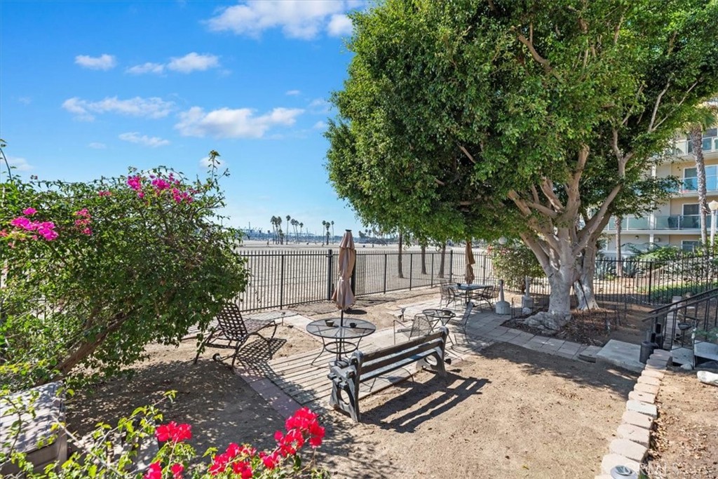 Alamitos Beach (AB) - Residential