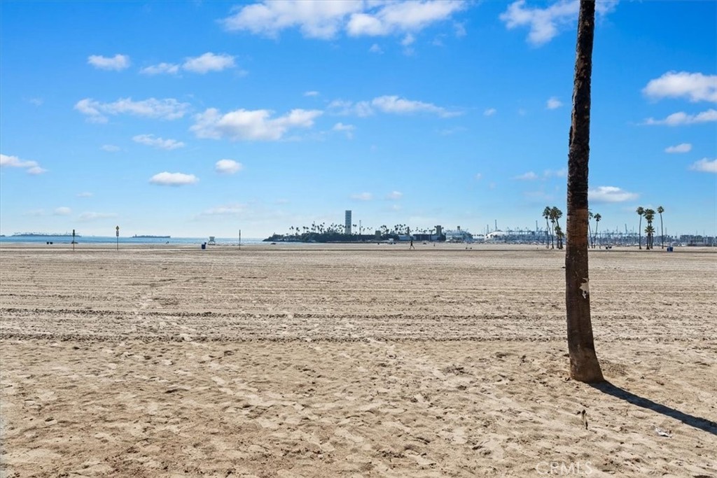 Alamitos Beach (AB) - Residential