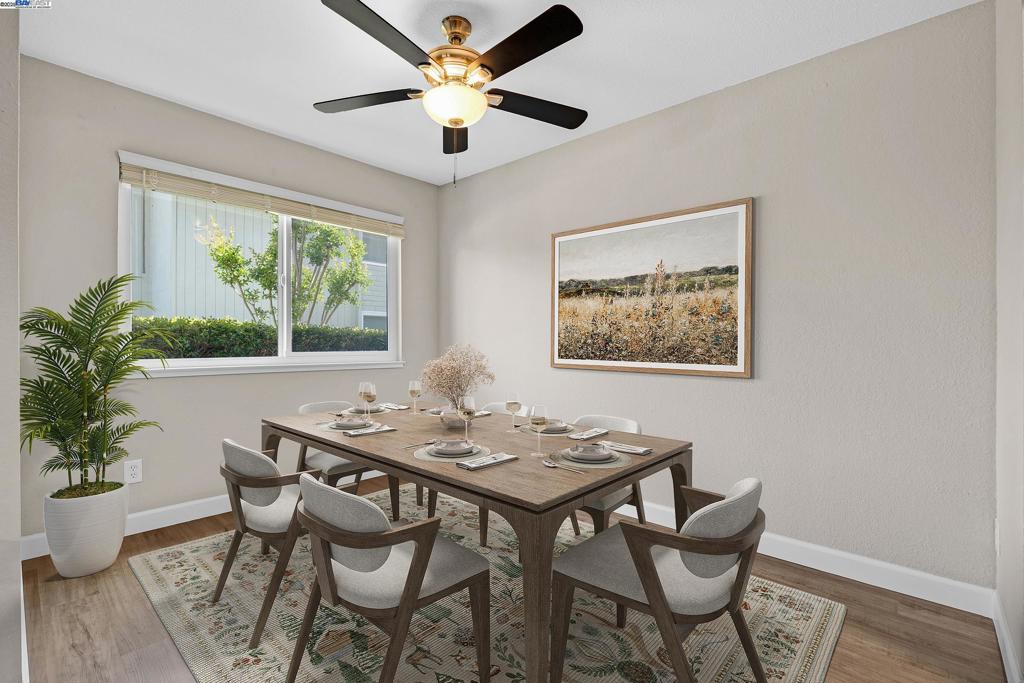 FLORESTA GARDENS - Residential