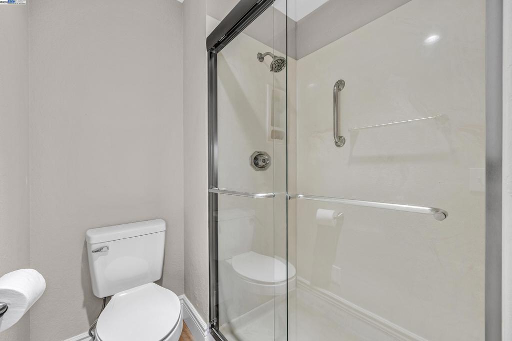 FLORESTA GARDENS - Residential