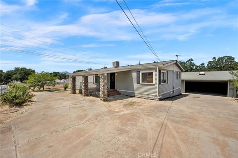 Photo of 16272 27th Avenue, Clearlake, CA 95422 (MLS # LC25126494) Photo of 16272 27th Avenue, Clearlake, CA 95422 (MLS # LC25126494)