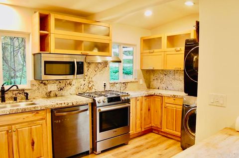 736 Mar Vista Vista CA 92081