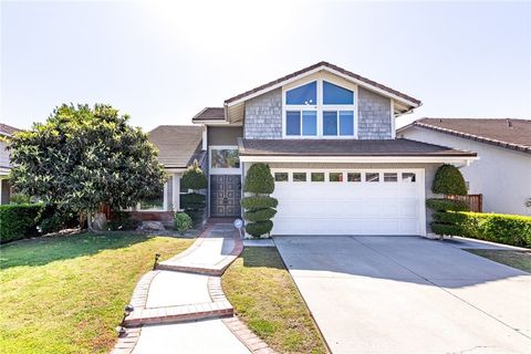 Photo of 2106 Greenwood Court, Fullerton, CA 92833 (MLS # PW26096139)