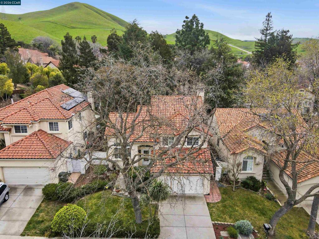 2175 2175 Bluerock Circle