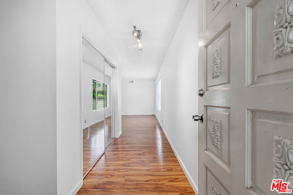 324 S Rexford Drive