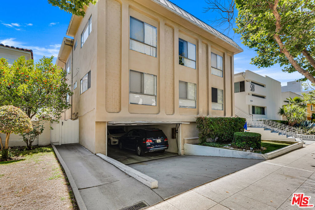 324 S Rexford Drive