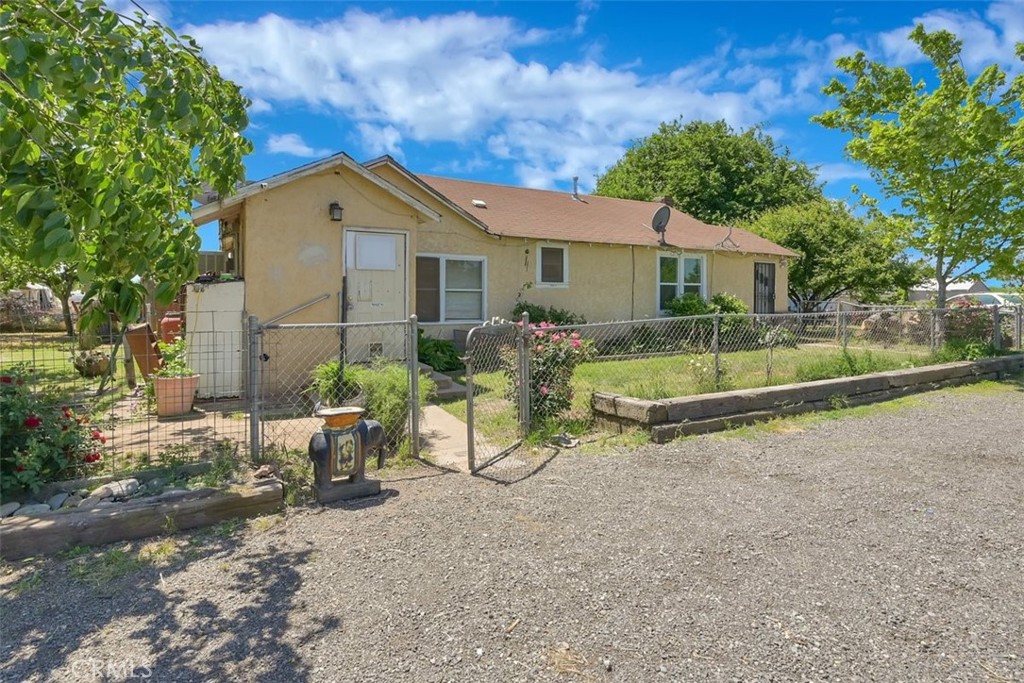 992 State Highway 70