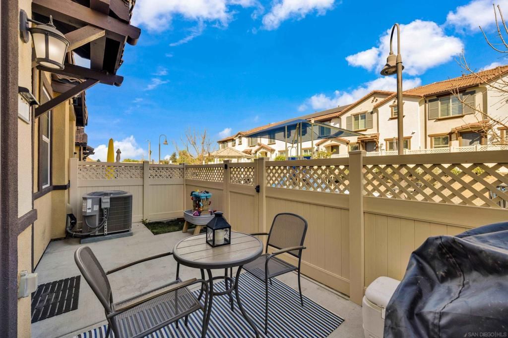 Photo of 41984 Retsina St #705, Murrieta, CA 92562 (MLS # 260002741SD)