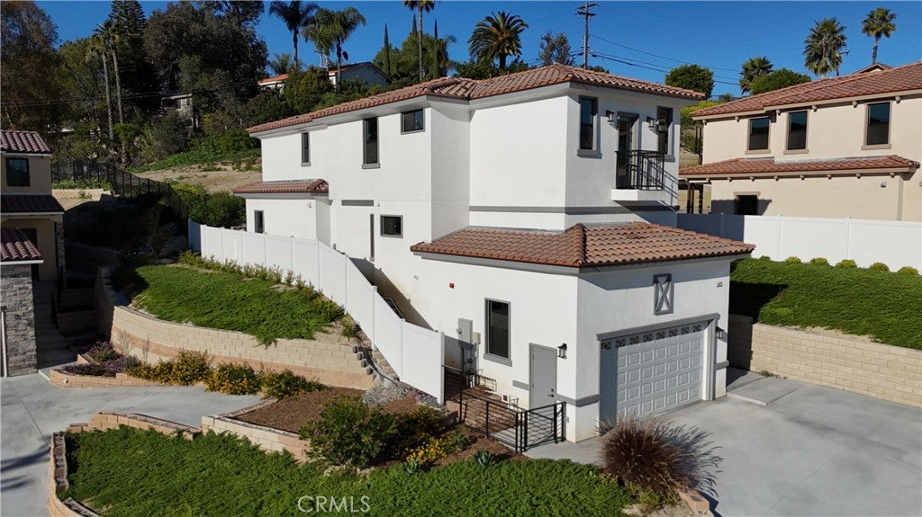 685 Castlehill Drive