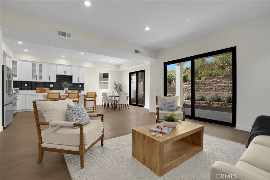 685 Castlehill Drive