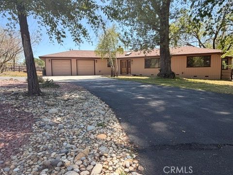 Photo of 26931 Columbia Way, Tehachapi, CA 93561 (MLS # PW26122095)