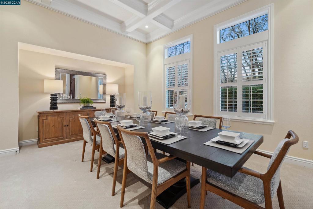 3 Brooktree Dr