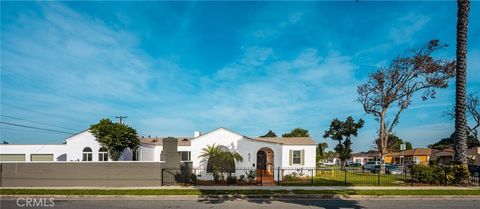 Photo of 621 S Burris Ave, Compton, CA 90221 (MLS # WS25279571)
