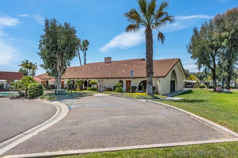 North Escondido - Manufactured In Park