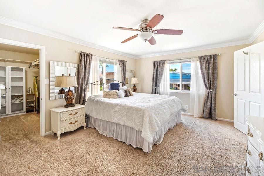 North Escondido - Manufactured In Park