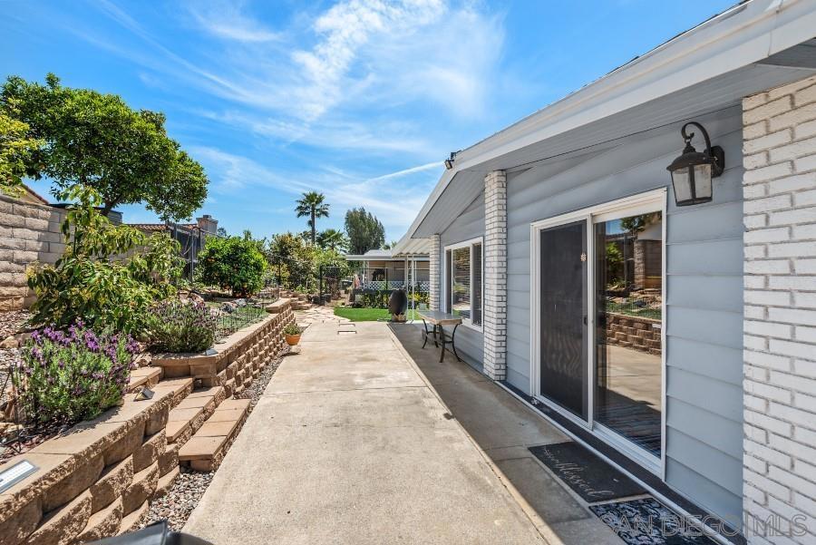 North Escondido - Manufactured In Park