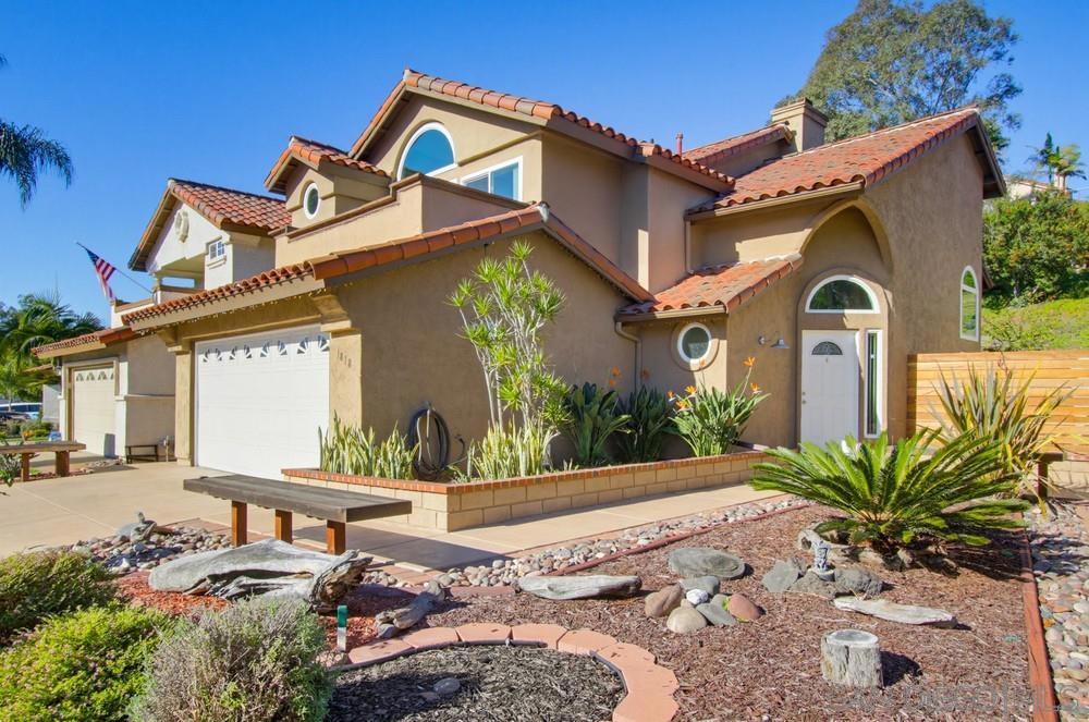 1818 Avenida Sevilla