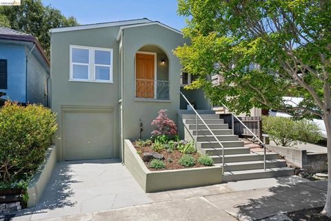 Photo of 820 Madison St ST, Albany, CA 94706 (MLS # 41134055)