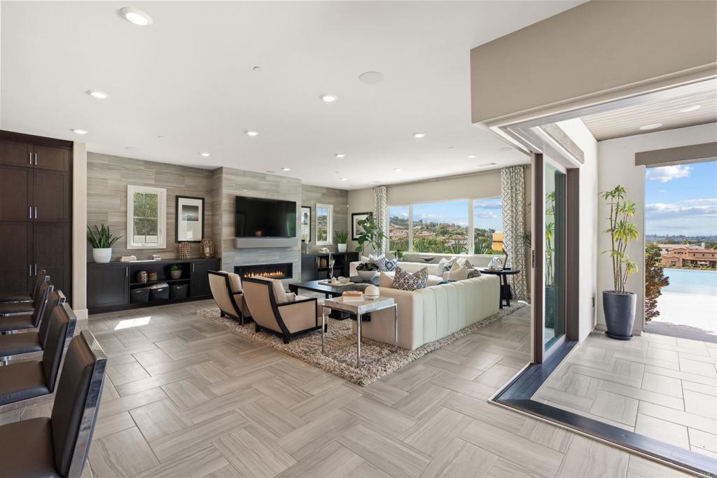 The Lakes (LK) - Residential