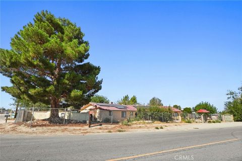 Photo of 9555 E Avenue T14, Littlerock, CA 93543 (MLS # SR25241949)
